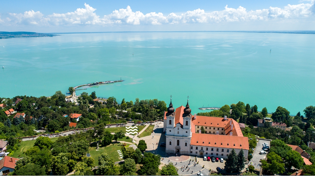 【匈牙利-湖區度假】4天3夜 匈牙利巴拉頓湖 · 度假勝地自由行（飯店+火車票套餐）