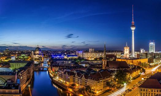 柏林历史印记一日行：从分裂到统一的记忆之旅