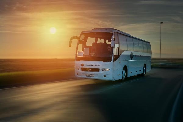 冰島機場大巴接送機（凱夫拉維克機場-雷克雅未克市區）