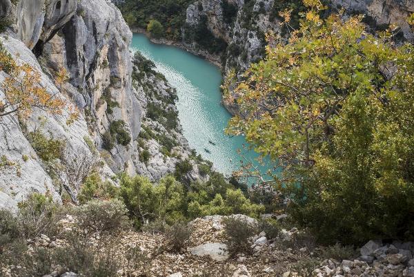 南法风情画：阿维尼翁、瓦伦索、陶瓷小镇与圣十字湖环游记