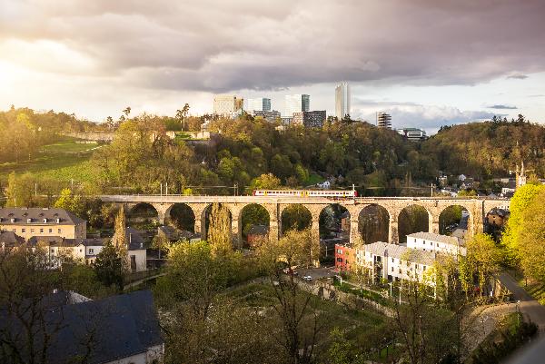 欧洲环线漫游：从巴黎出发的十五日旅程