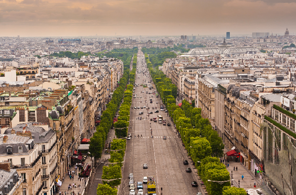 歐洲環遊14日• 遍遊西歐+東歐瑞士（巴黎往返） 