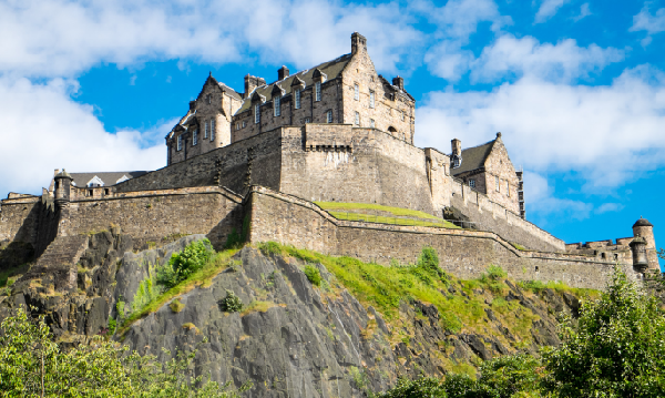 【私家團】英國•英倫精華7日A線私家團•倫敦往返•劍橋+牛津+約克+愛丁堡+湖區+曼徹斯特+達西莊園+埃文河畔斯特拉特福+科茨沃爾德+拜伯里+水上伯頓+巴斯+巨石陣+溫莎城堡+贈送康河撐蒿+贈送溫德米爾湖遊船蒸汽火車•一單一團