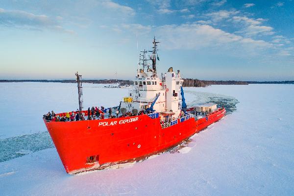 5日縱貫拉普蘭極光破冰之旅•聖誕老人村|破冰船|帝王蟹之旅|狗拉雪橇|雪地摩托追極光•贈送馴鹿農場