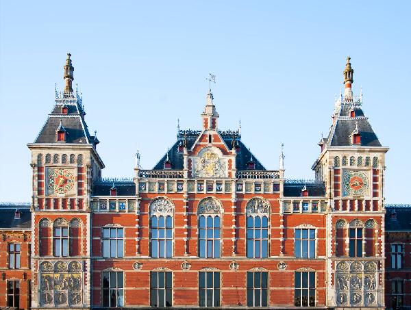 阿姆斯特丹一日遊：風車村、沃倫丹&馬肯島（英文團帶中文語音導覽）