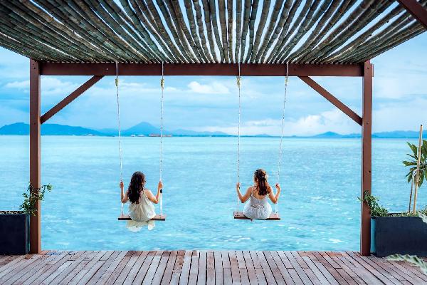 馬來西亞仙本那4天3晚散拼B線：水屋奢享遊