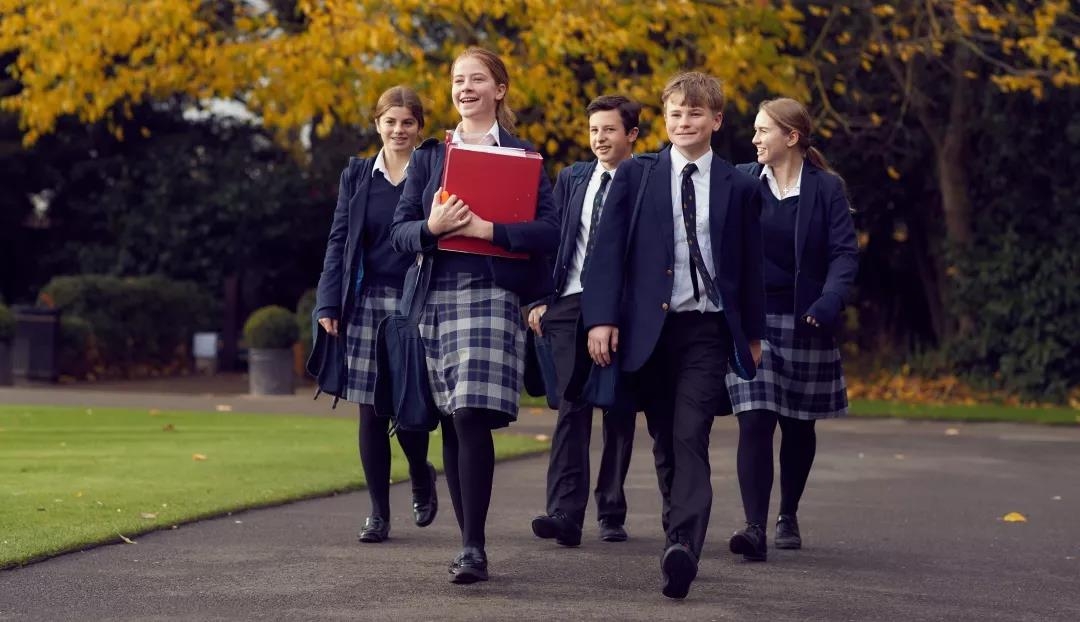 英國語言學習文化體驗國際夏令營