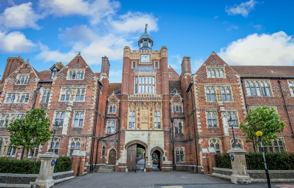 英國12天10晚夏令營——布萊頓公學