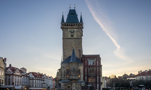 布拉格市政厅介绍_图片_地址_游玩指南-【捷克景点攻略】